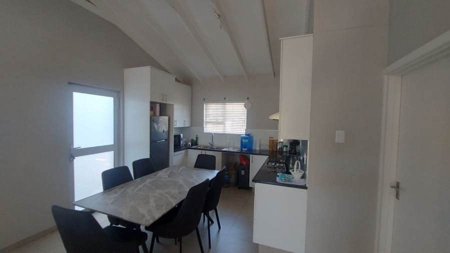 2 Bedroom Property for Sale in Nahoon Valley Park Eastern Cape